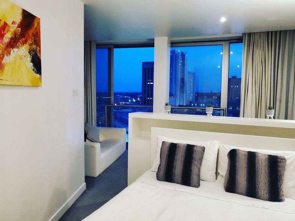 Cityscape Apartment In Birmingham With Self Checkin Eksteriør bilde