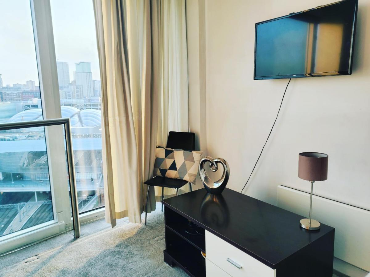 Cityscape Apartment In Birmingham With Self Checkin Eksteriør bilde